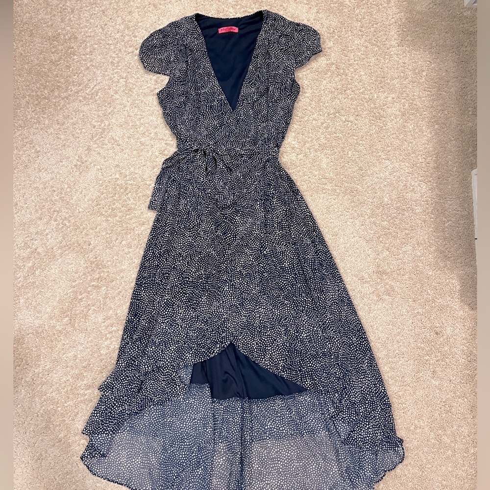 Betsey Johnson wrap dress - size 10